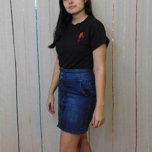 Comfy Black Shirt W Logo